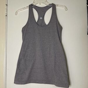 Lululemon gray scoop neck active yoga workout tank top size small